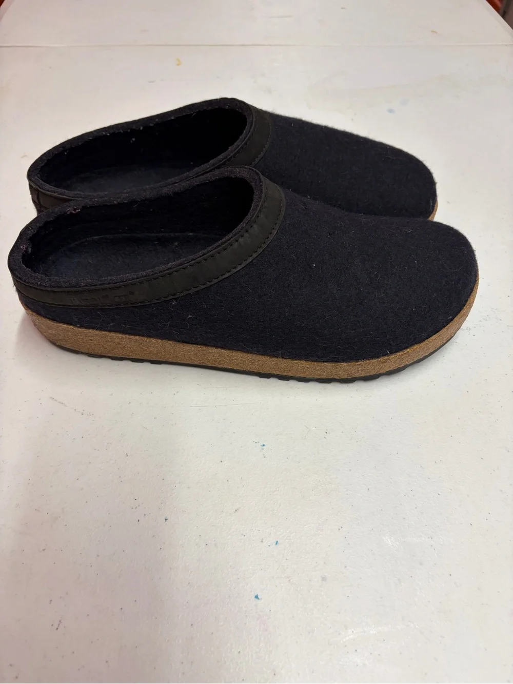 Haflinger durable black